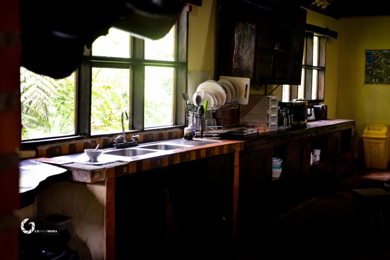 Princesa De La Luna Ecolodge La Fortuna Bagian luar foto