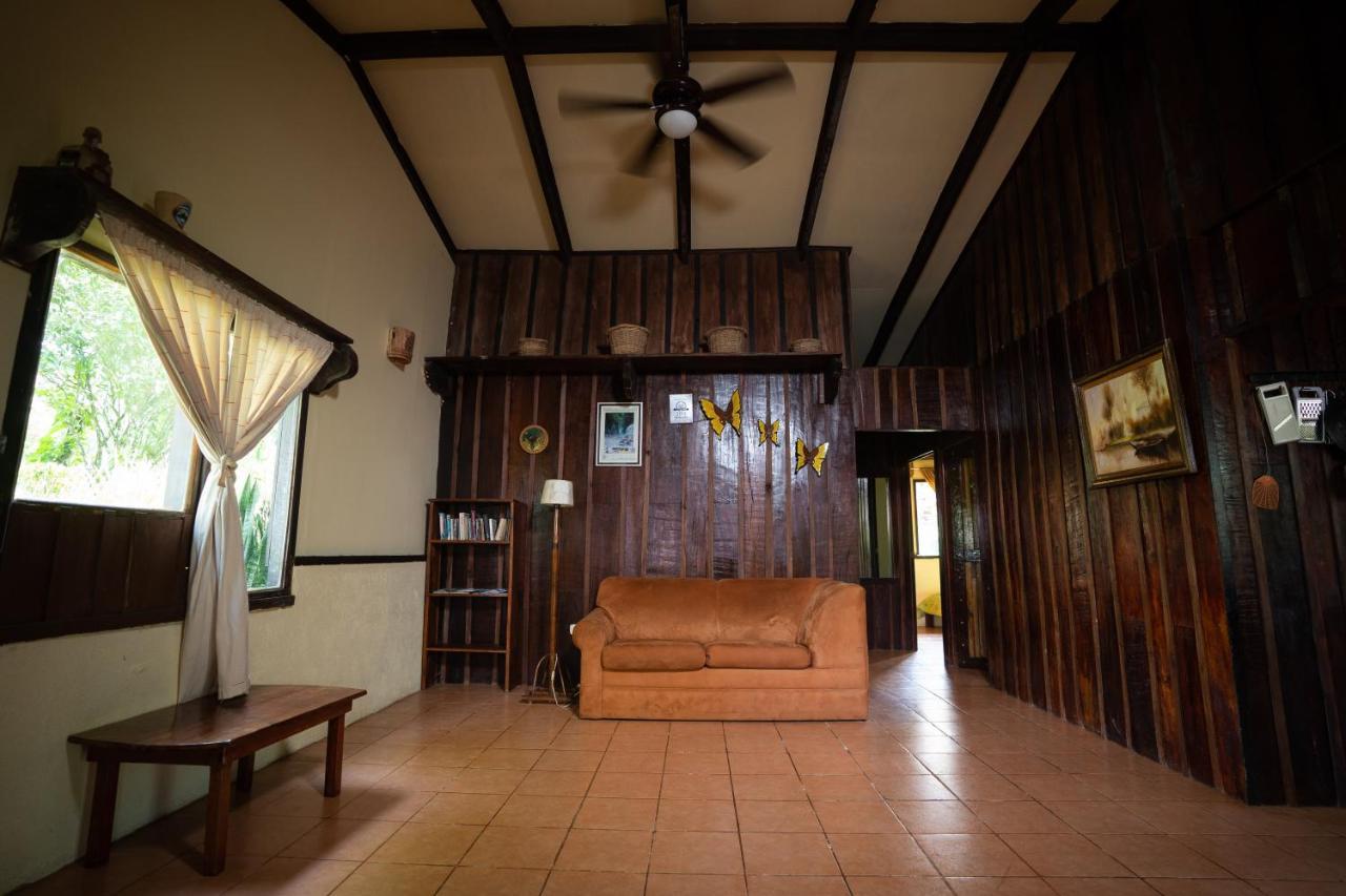 Princesa De La Luna Ecolodge La Fortuna Bagian luar foto