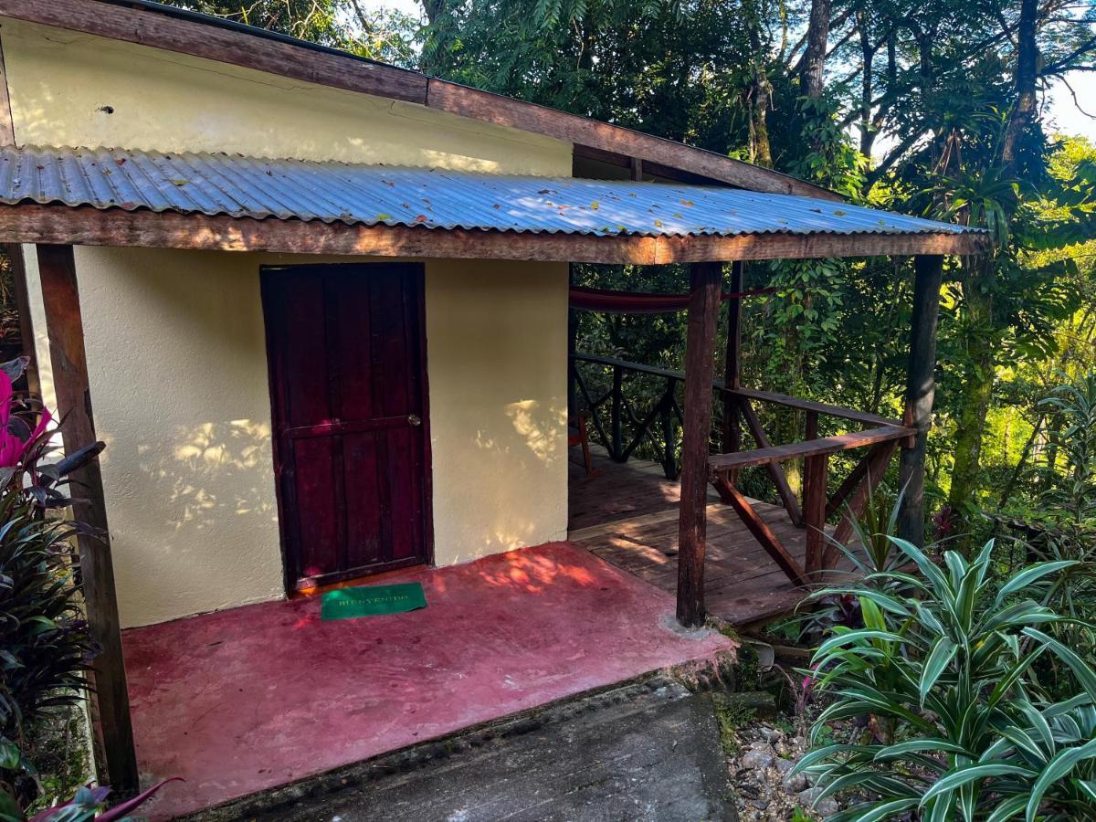 Princesa De La Luna Ecolodge La Fortuna Bagian luar foto